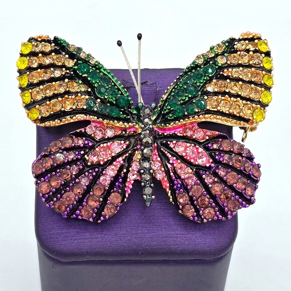 Stunning BUTTERFLY Pave' Multi Color Rhinestones Brooch Pin Pink, Purple, Green - Picture 2 of 10